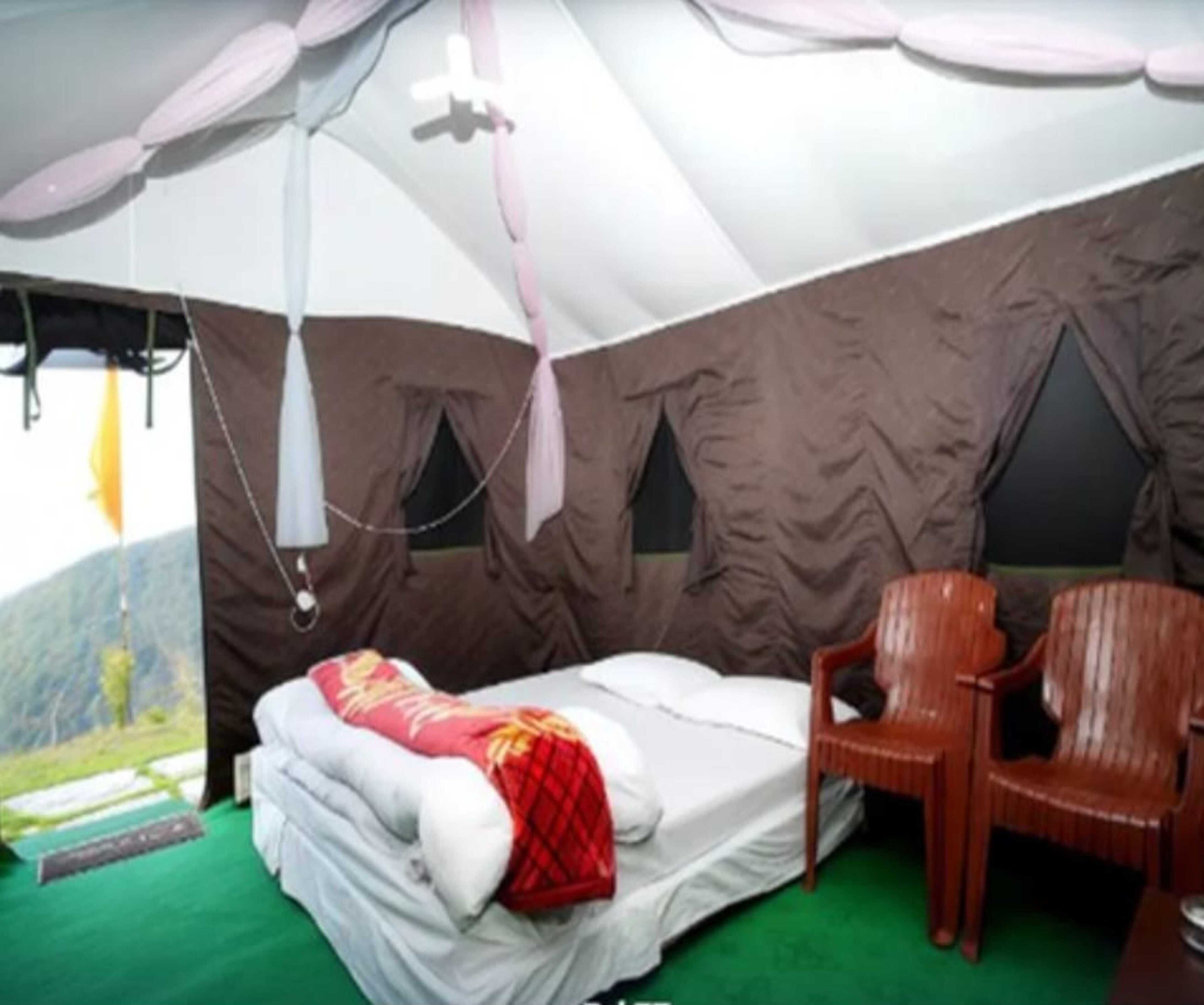 Deluxe kamer | Extra bedden (toeslag), gratis wifi, beddengoed