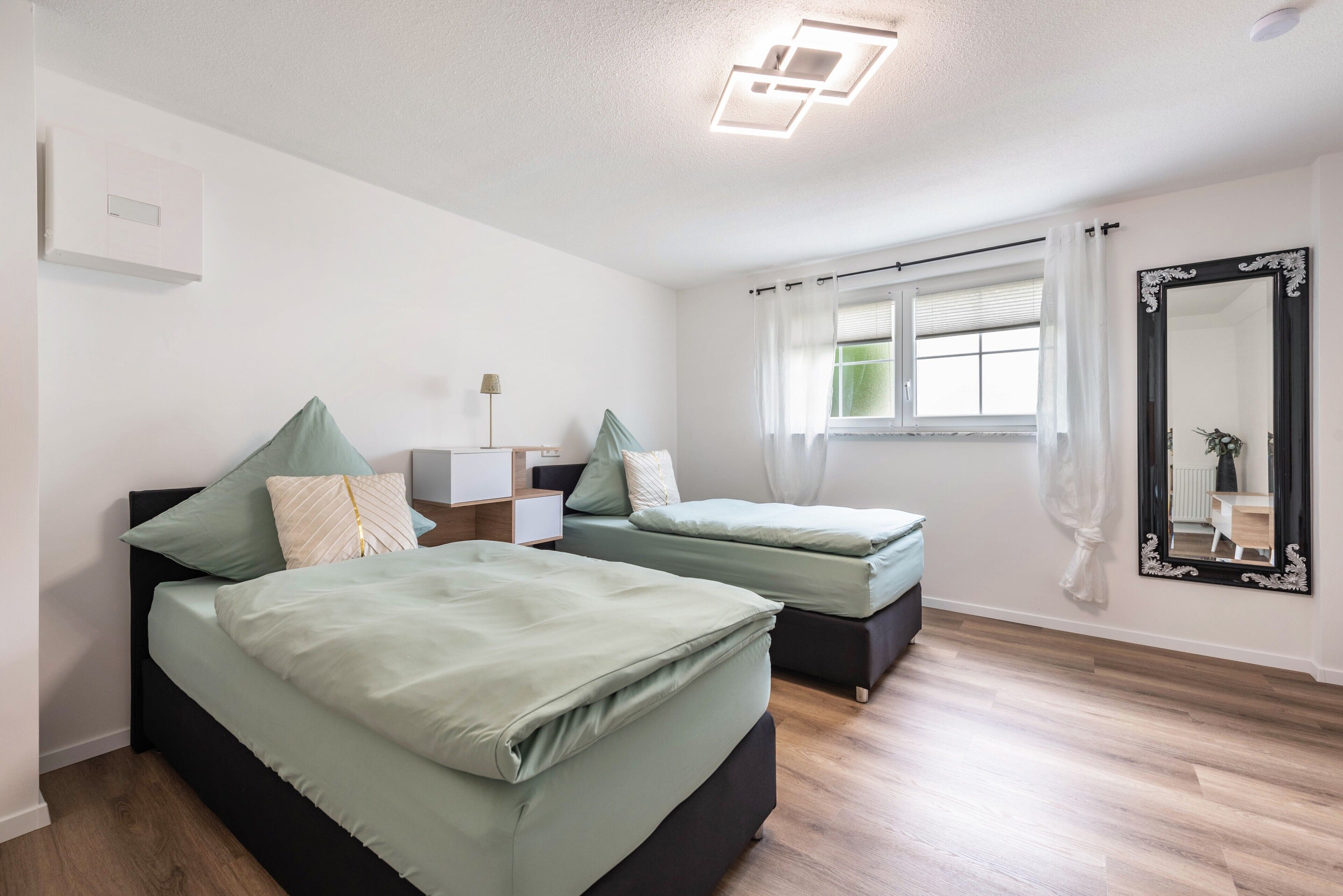 2 Schlafzimmer, Bügeleisen/Bügelbrett, WLAN, Bettwäsche