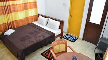 Double Room | Iron/ironing board (on request), free WiFi, bed sheets
