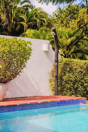 Pool - Blue Cottage Villa Marina Access Retreat (La Romana)