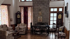 Family Double or Twin Room | Interior