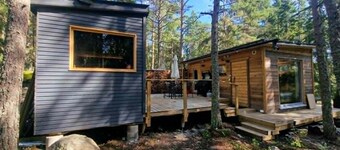 Gemütliche Waldhütte mit privater holzbefeuerter Sauna im Schärenmeer von Turku