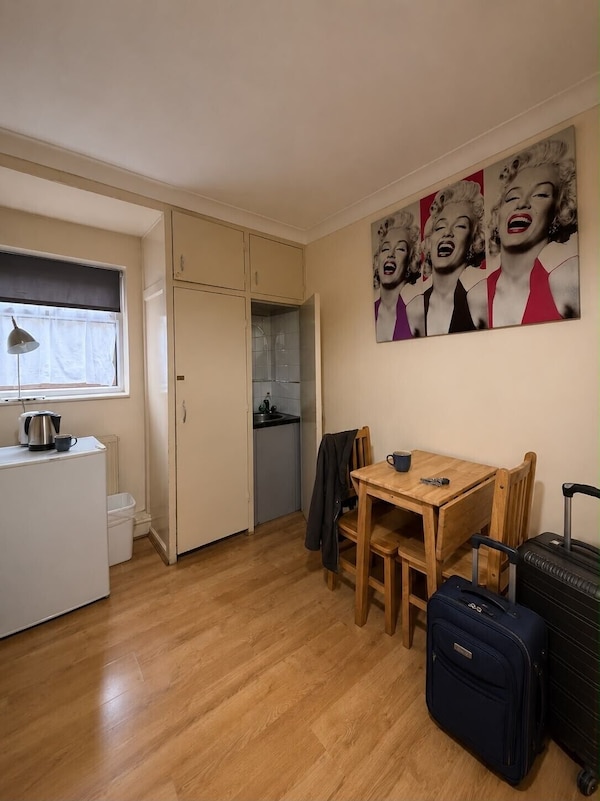 247 London Hostel - London