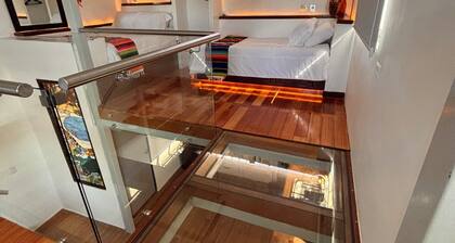 Superb 6-bedroom Full House with AC in vibrant La Paz
