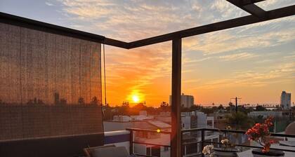 Superb 6-bedroom Full House with AC in vibrant La Paz