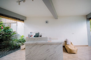 Lobby - Puspa Guest House (Pererenan)