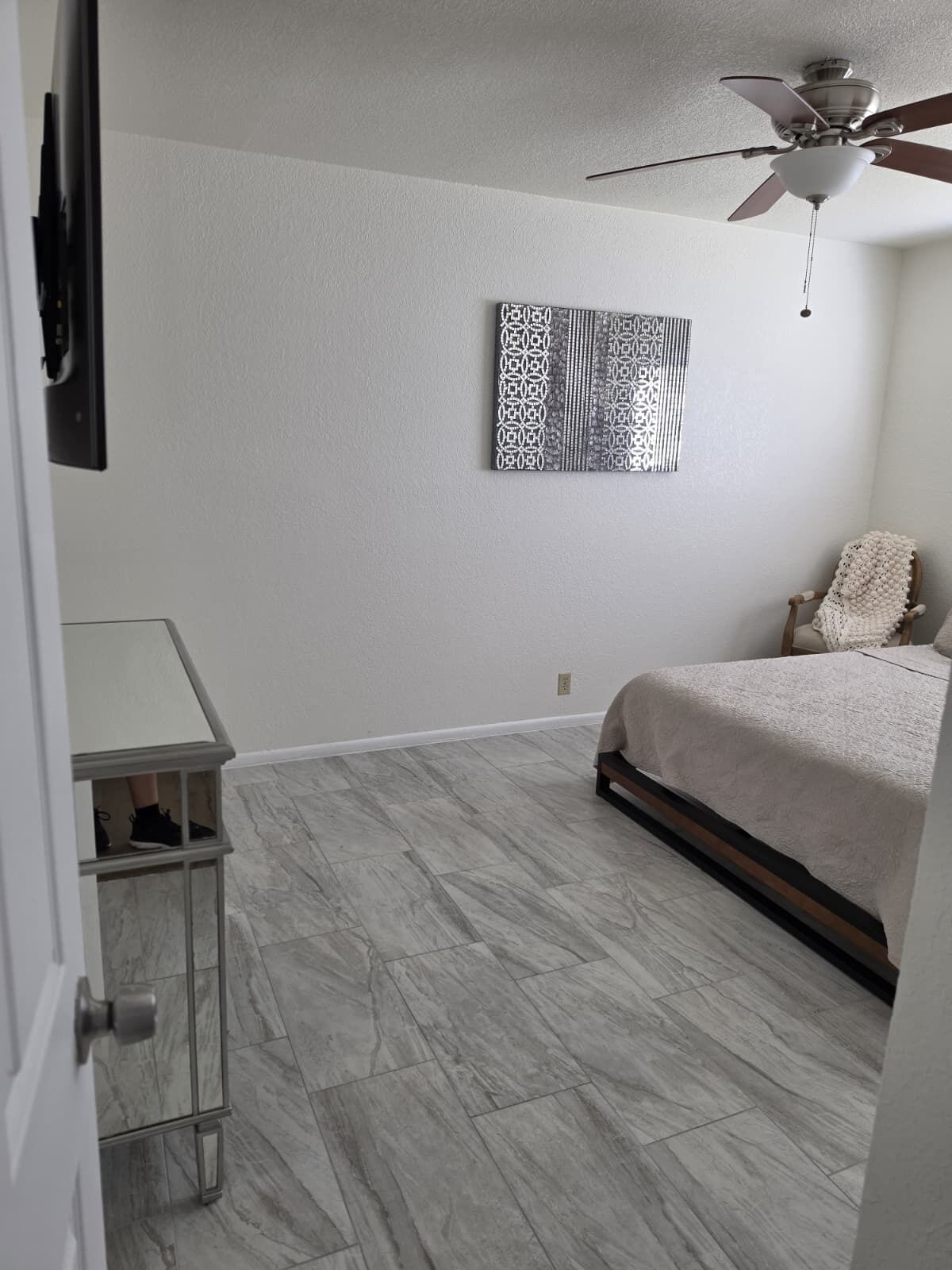 3 slaapkamers, een bureau, gratis wifi, beddengoed