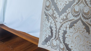 WiFi (free)