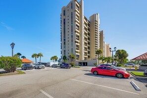 Exterior - Majestic Gulf Views Condo w/ Balcony (Clearwater)