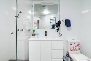 Quarto, 1 quarto, acessível, para fumantes | Banheiro