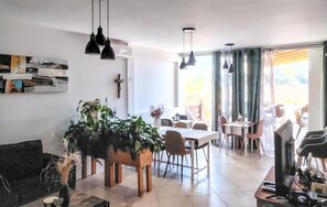 Living - Awesome apartment in Hvar with house sea view (Hvar)