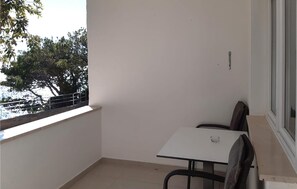 Property grounds - Nice apartment in Dingac with WiFi (Dingac)