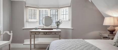 3 bedrooms, WiFi (free), individually decorated, individually furnished