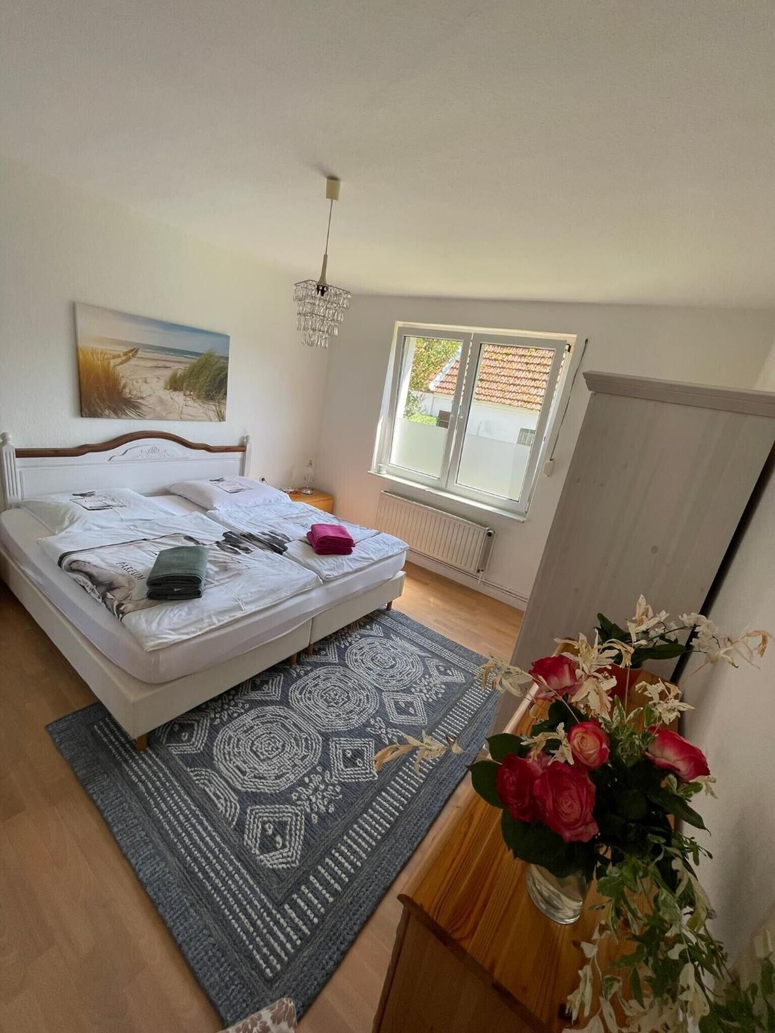 4 bedrooms, WiFi, bed sheets