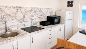 Unclassified image, 3 of 28, button - Stunning apartment in Smokvica (Smokvica)