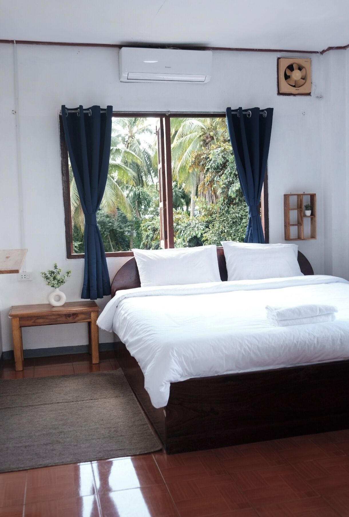 9 chambres, accès Internet, draps fournis