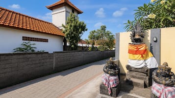 Esterni
