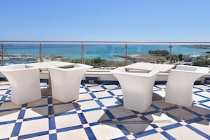 Rooftop terrace - Damavi Hotel (San Foca)