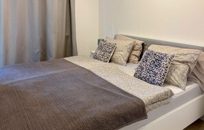 Bed - Amazing apartment in Lovran with WiFi (Lovran)