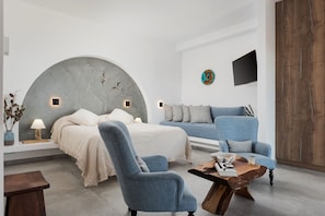 1 bedroom, iron/ironing board, travel cot, free WiFi