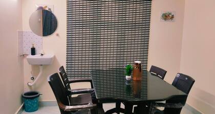 Sarvik Thillai Residency