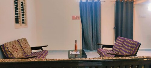 Sarvik Thillai Residency 