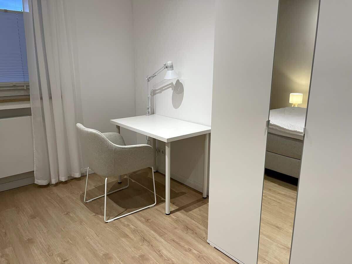 Bureau, Wi-Fi, draps fournis