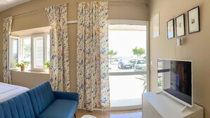 TV - Stunning apartment in Podgora with WiFi (Podgora)