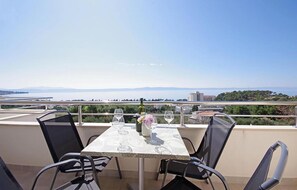Unclassified image, 3 of 17, button - Amazing apartment in Tucepi with lake view (Tucepi)