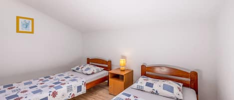 8 bedrooms, iron/ironing board, travel crib, WiFi (free)