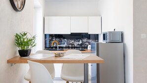 Dining - Stunning apartment in Sibenik with house sea view (Sibenik)