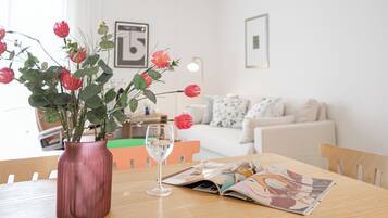 Apartment (1 Bedroom) | Interior
