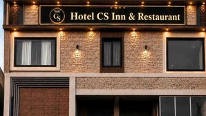 Exterior detail - Hotel CS Inn & Restaurant (Agra)