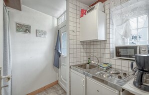Private kitchen - Nice apartment in Niebüll with WiFi (Niebüll)