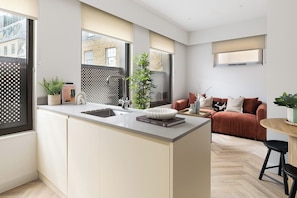 Superior Apartment, 2 Bedrooms | Private kitchen - Jitaku by Residence Apartments (London)