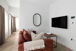 Superior Apartment, 1 Bedroom | Living area - Jitaku by Residence Apartments (London)