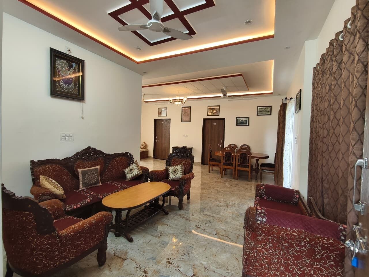 Villa de lujo, vistas a la colina | Interior