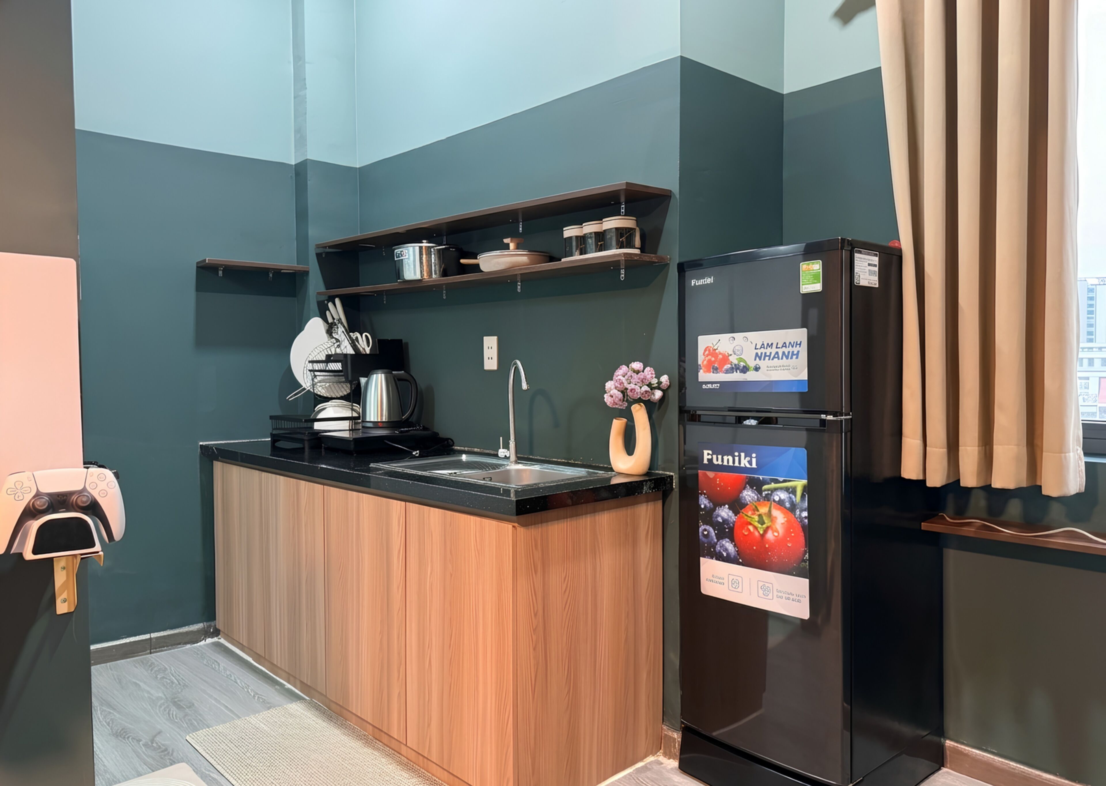 Monolocale Superior | Cucina privata | Frigorifero, pentole/stoviglie/utensili