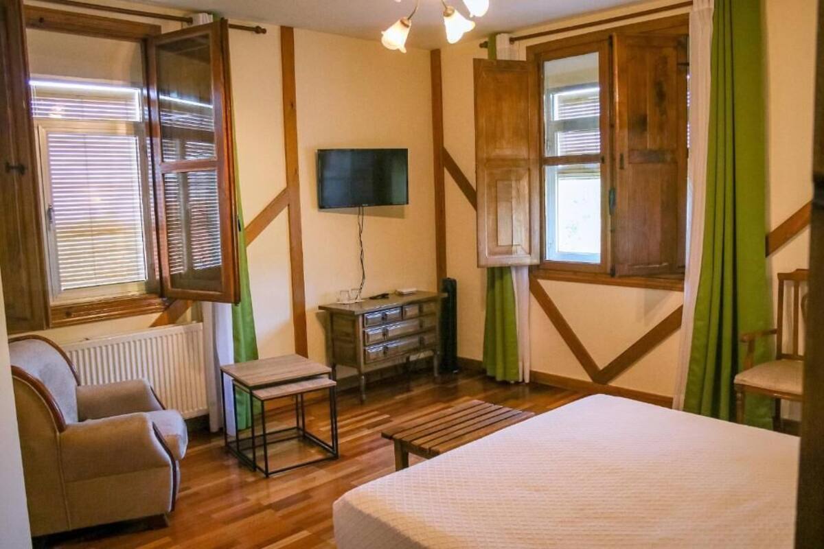 Studiolejlighed - balkon - udsigt til have | Gratis Wi-Fi