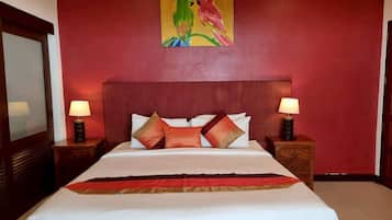Villa Confort, vista al jardín | Tabla de planchar con plancha y wifi gratis