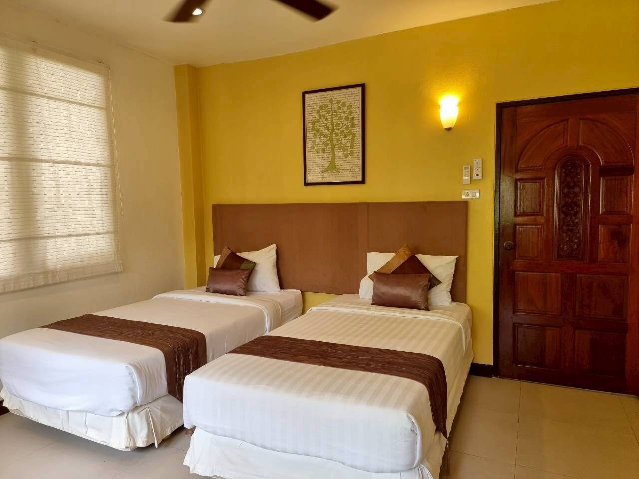 Comfort Villa, Garden View | Iron/ironing board, free WiFi