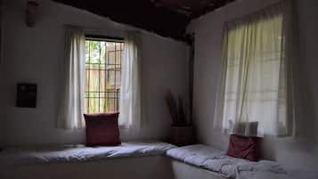 2 bedrooms, bed sheets