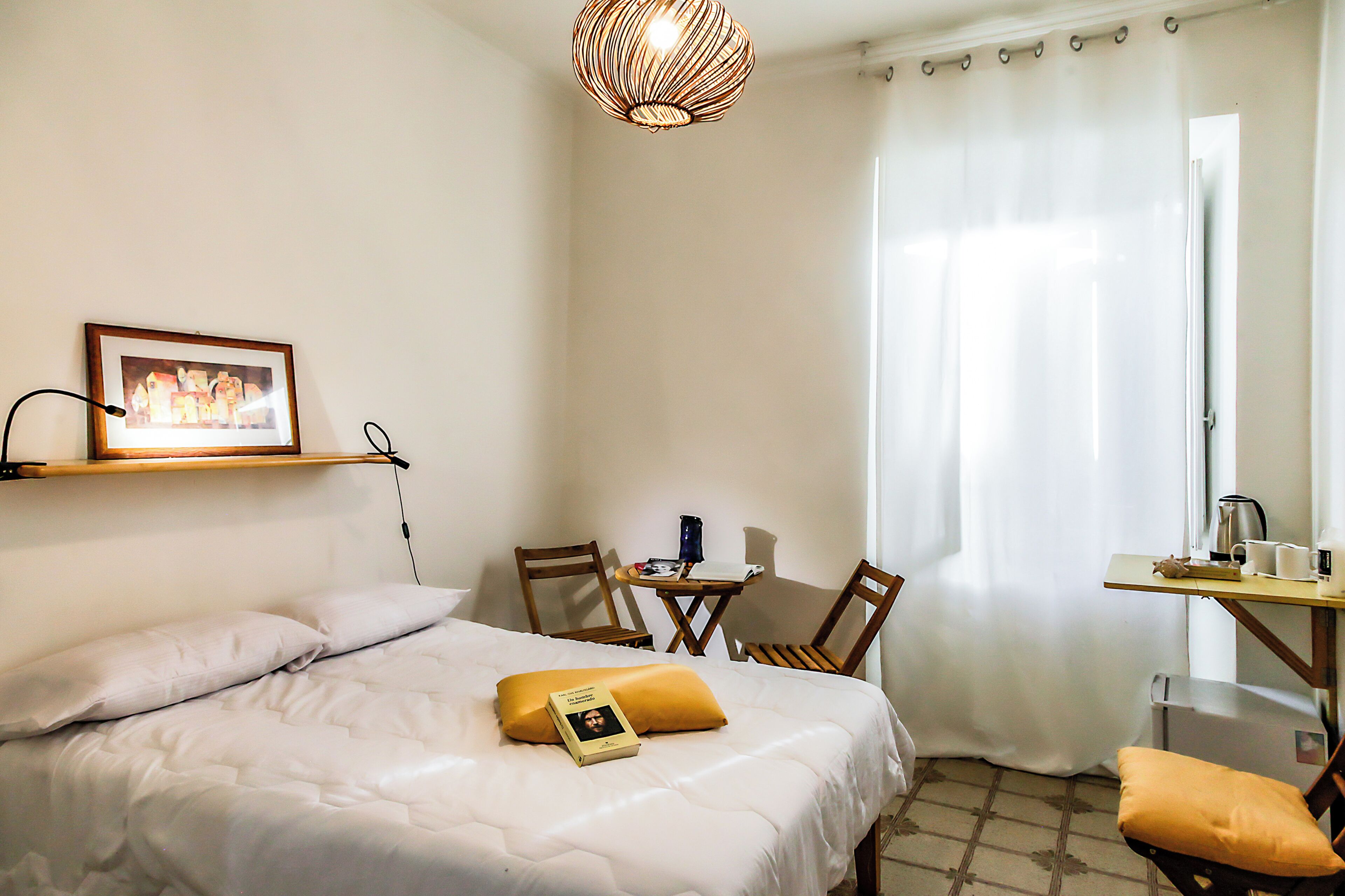 Appartamento, balcone, vista città