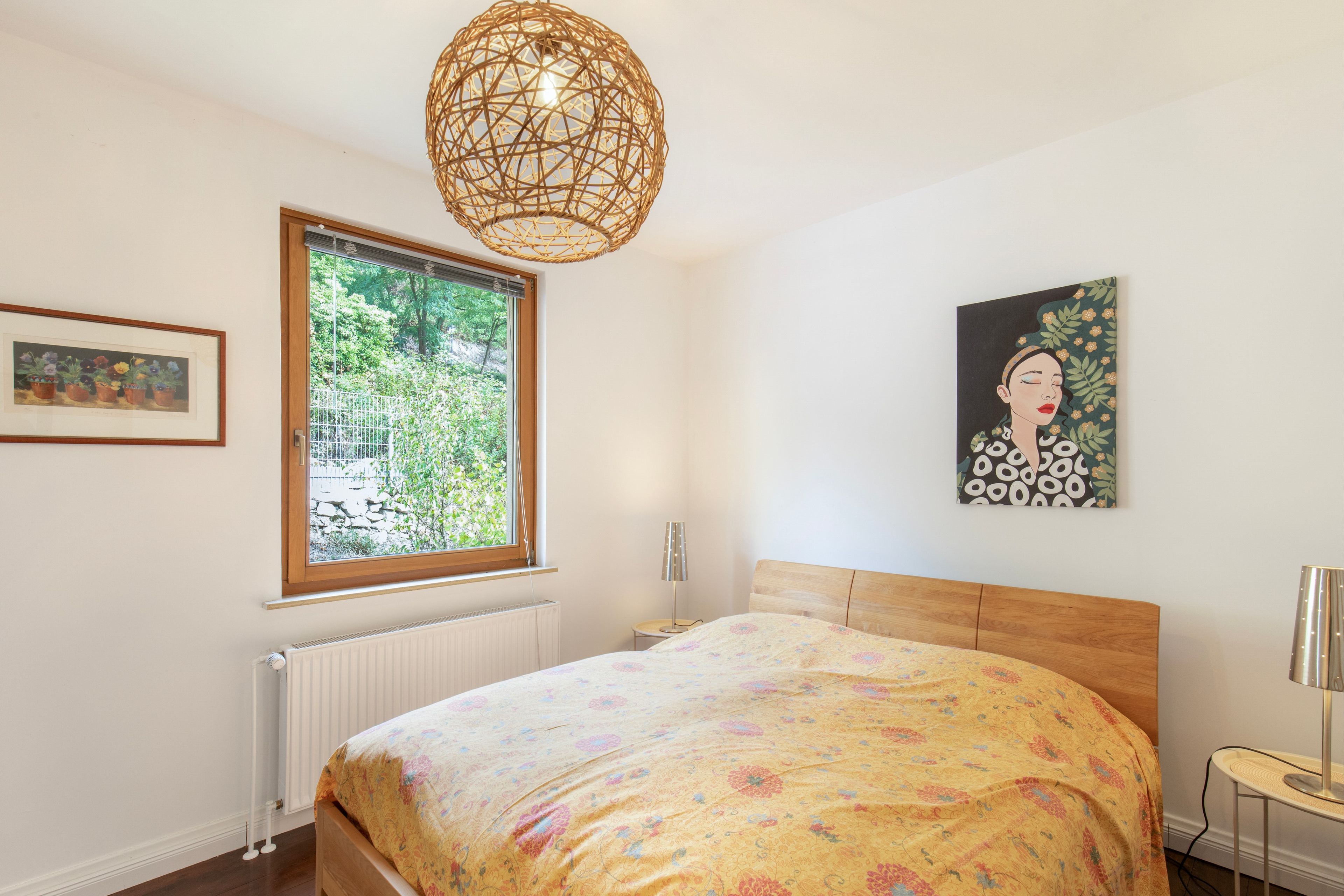 4 bedrooms, WiFi, bed sheets