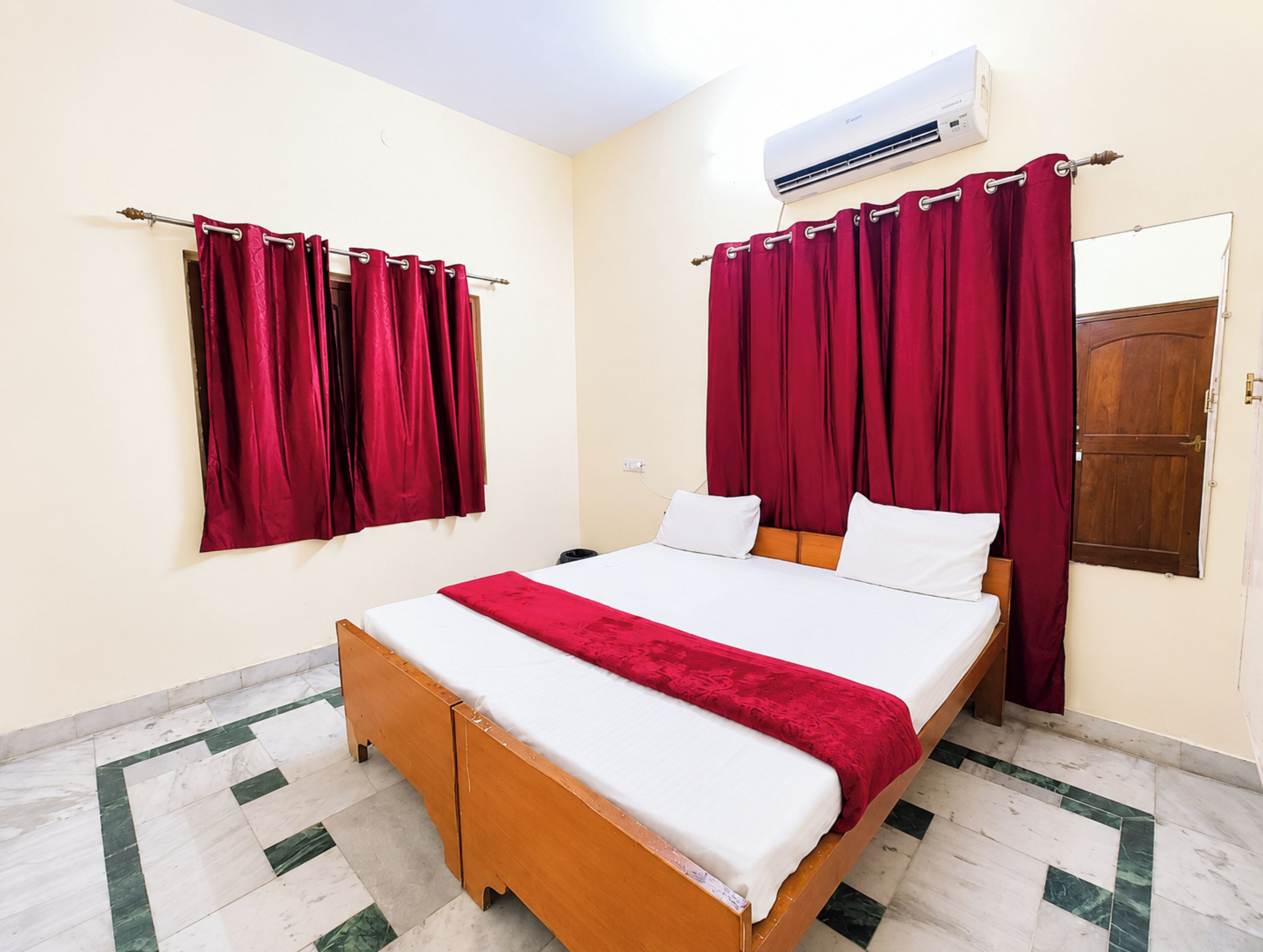 Deluxe Double Room, Air conditioning | View from room