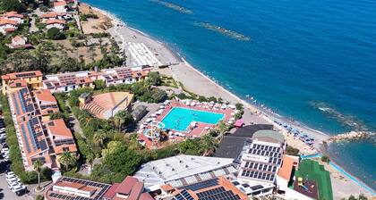 Gorgeous home in Piraino