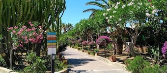 Lovely home in Piraino