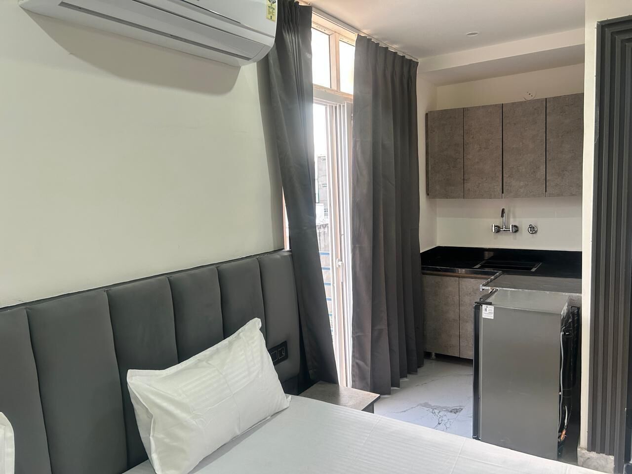 Deluxe Double Room, City View