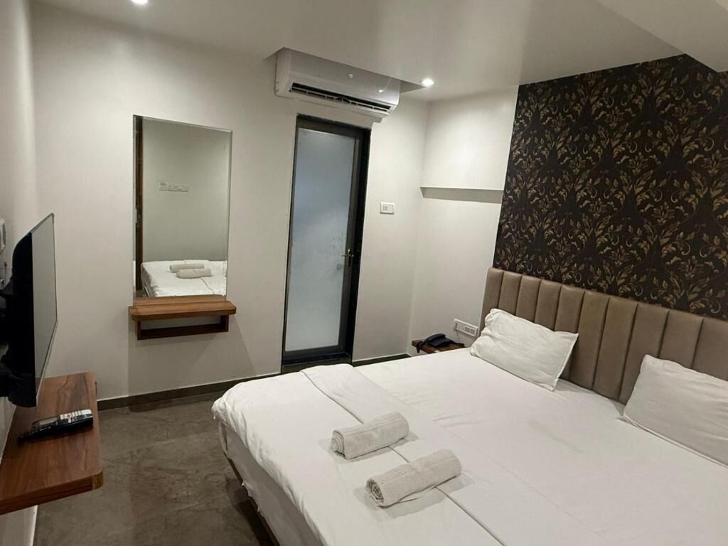 Classic Room, City View