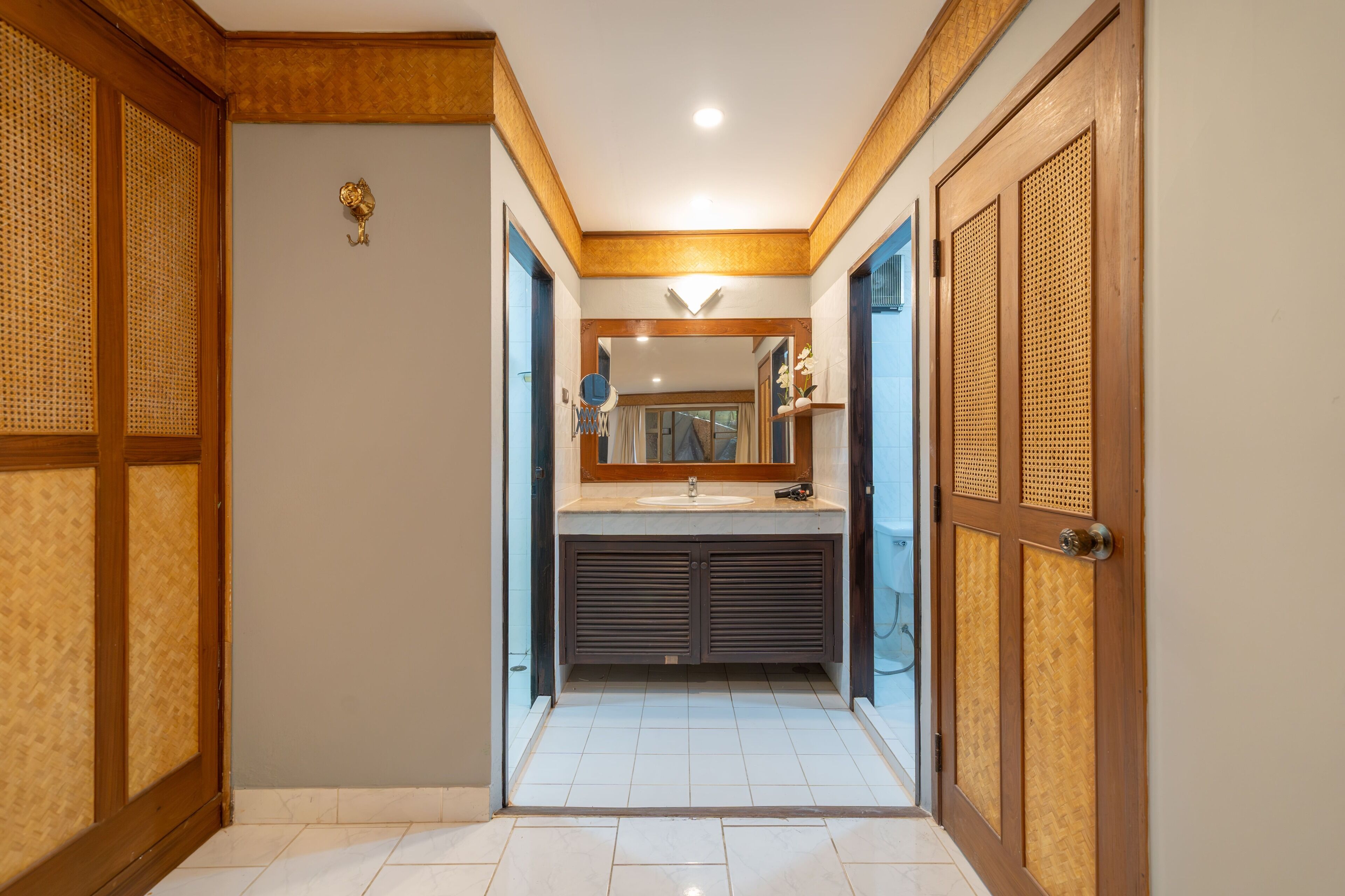 Classic Penthouse, Garden View, Slope side | Bathroom